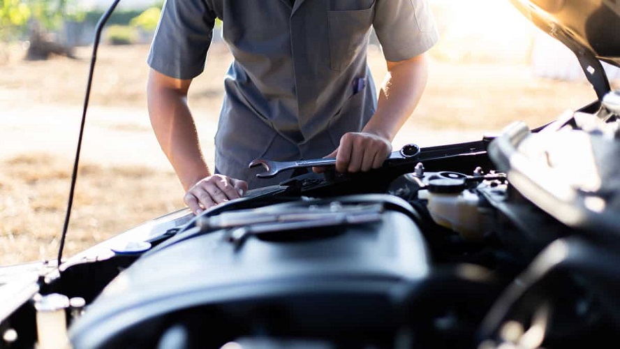 7 raisons pour lesquelles votre moteur fait un bruit de tic-tac et comment y remédier