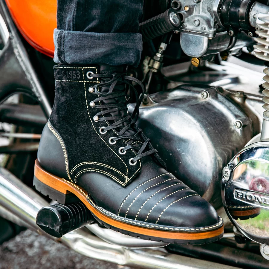 Essential Guide: Choosing Men’s Motorcycle Shoes