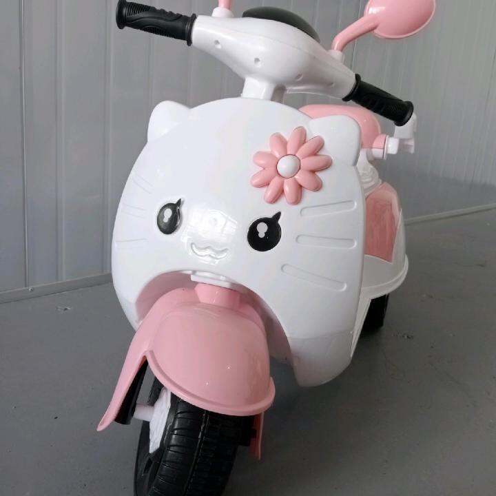 hello kitty motorcycle