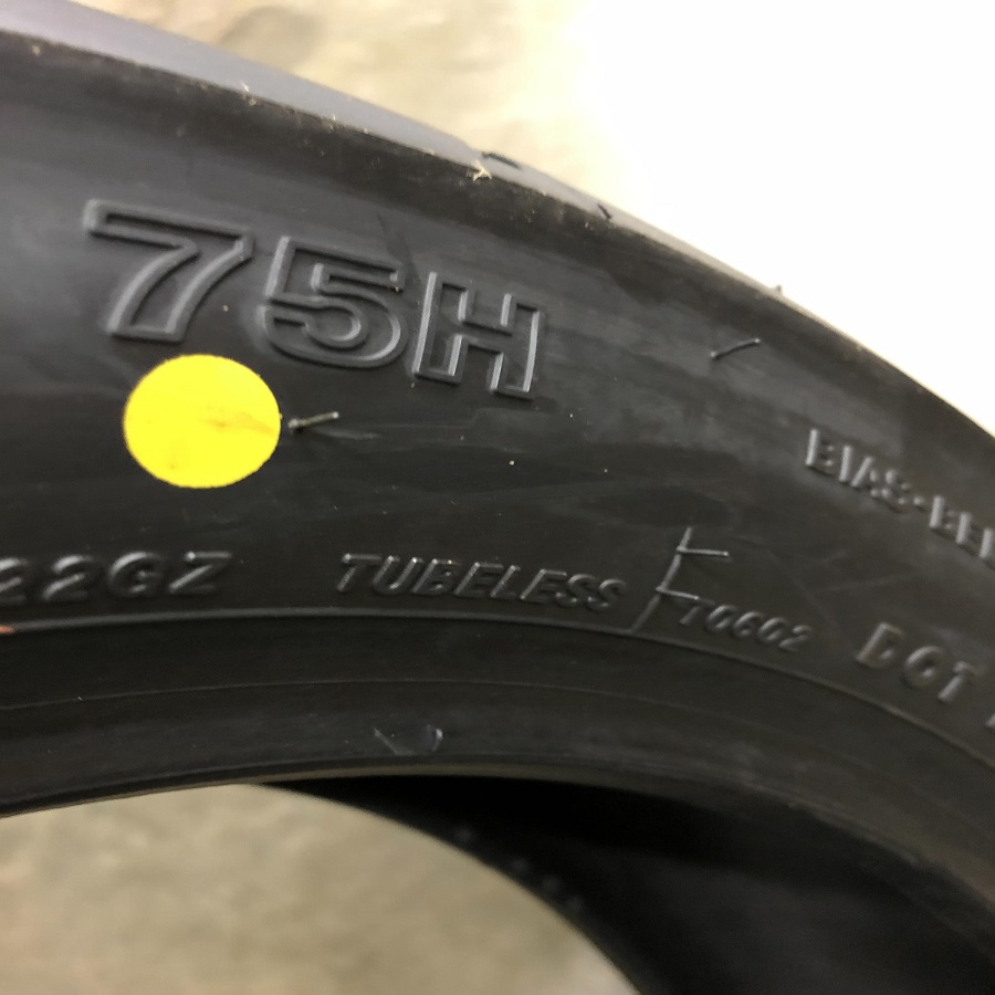 Tubeless Motorcycle Tires