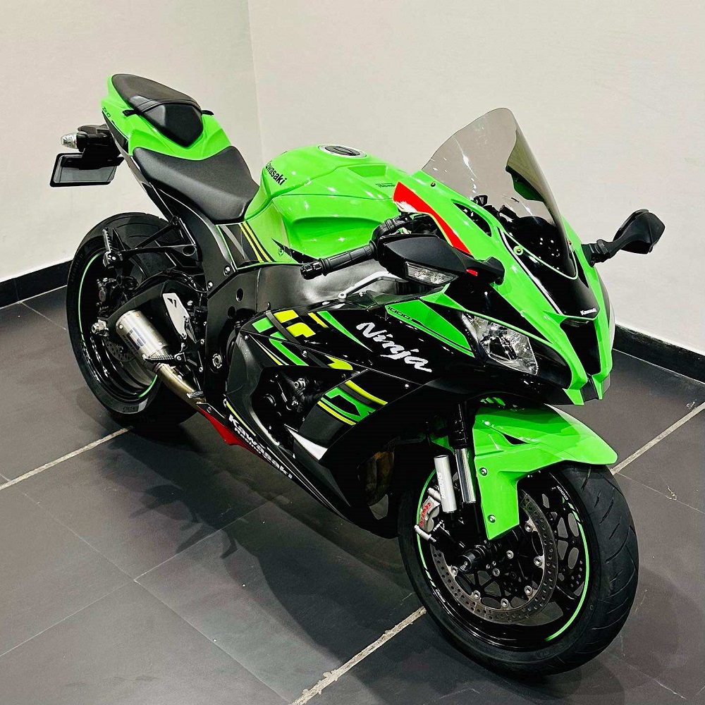 1000cc motorcycle