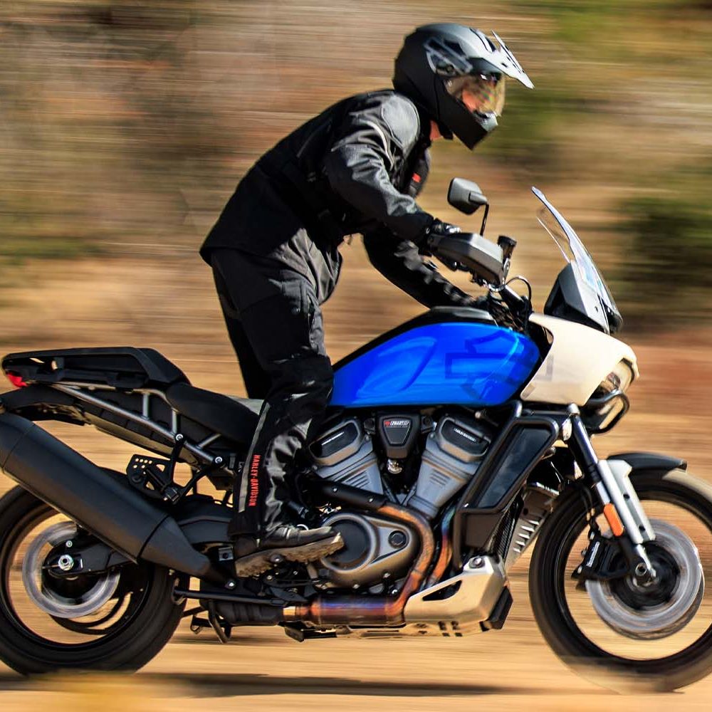 adventure-motorcycle-overlap-media-card