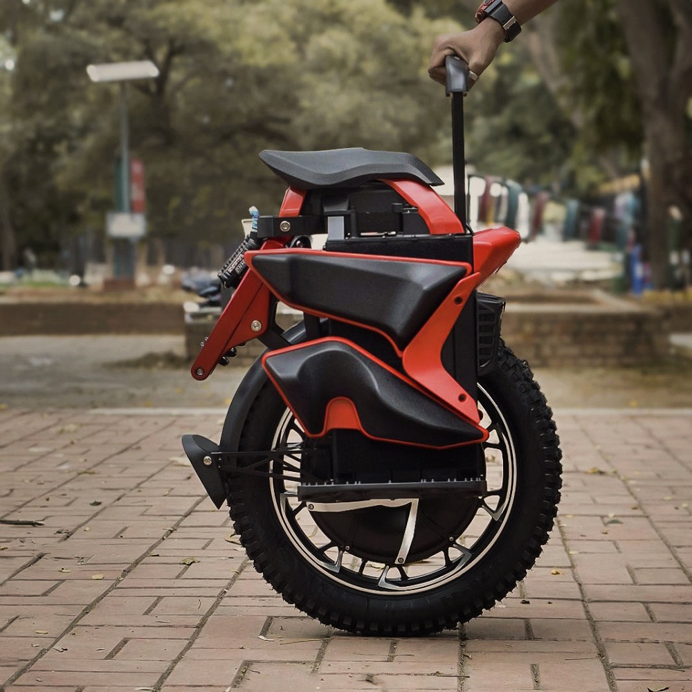One Wheel Motorcycle: Tips for Beginners to Get Started Safely
