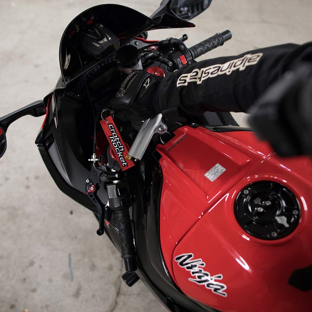 crotch rocket motorcycle