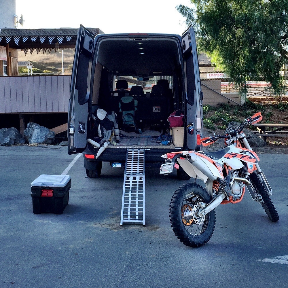 motorcycle ramp