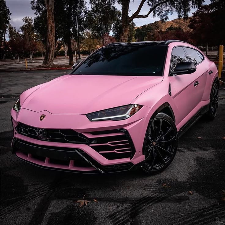 pink car