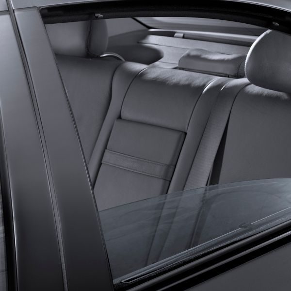 what-are-the-parts-of-a-car-window