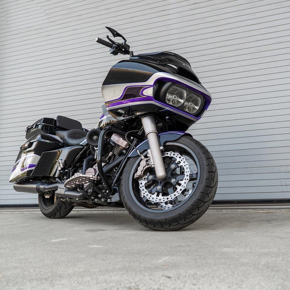 bagger motorcycle
