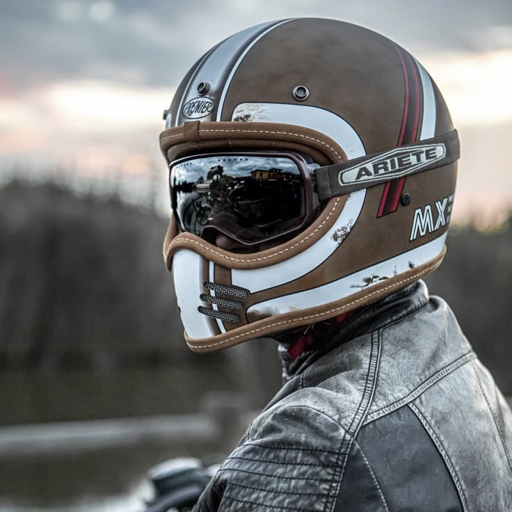 Helmet Motorcycle: How to Properly Fit and Maintain Your Helmet