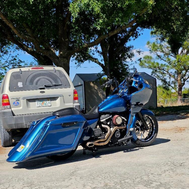 bagger motorcycle