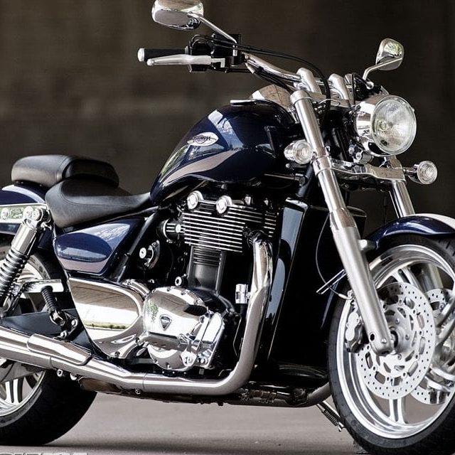 cruiser motorcycle