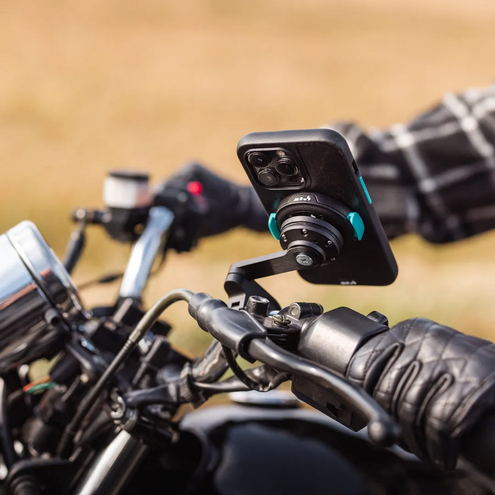 Phone Mount for Motorcycle: Tips for Secure Installation and Use