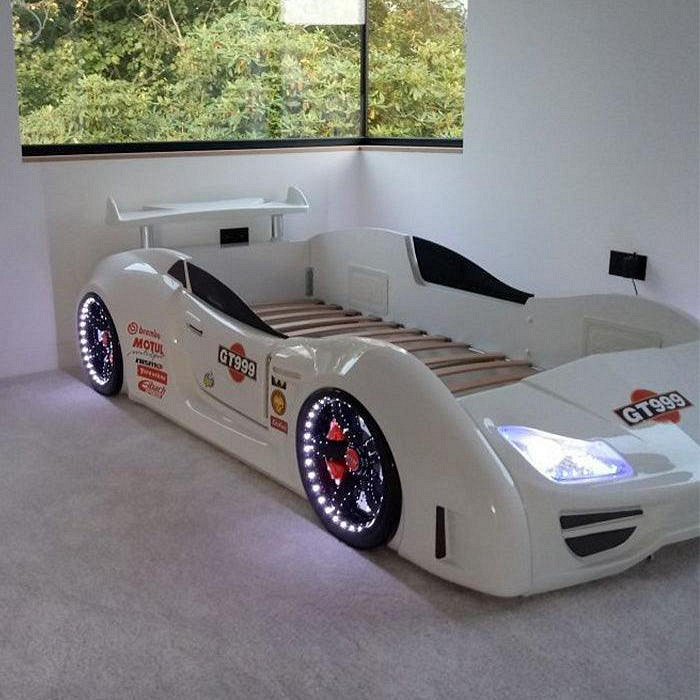car bed