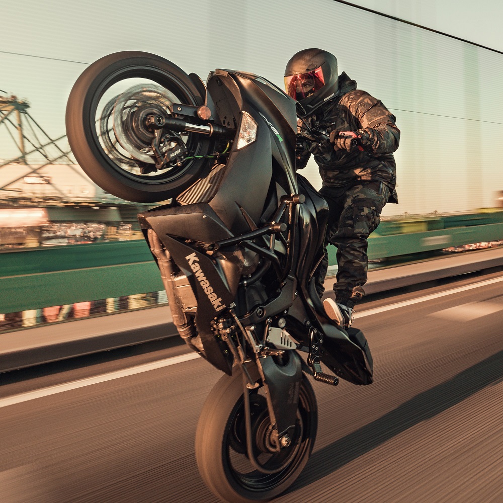 black motorcycle