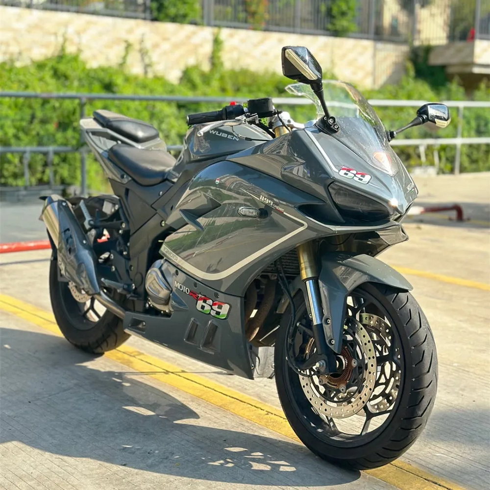 400cc Motorcycle: Why It’s an Ideal Choice for Urban Commuting