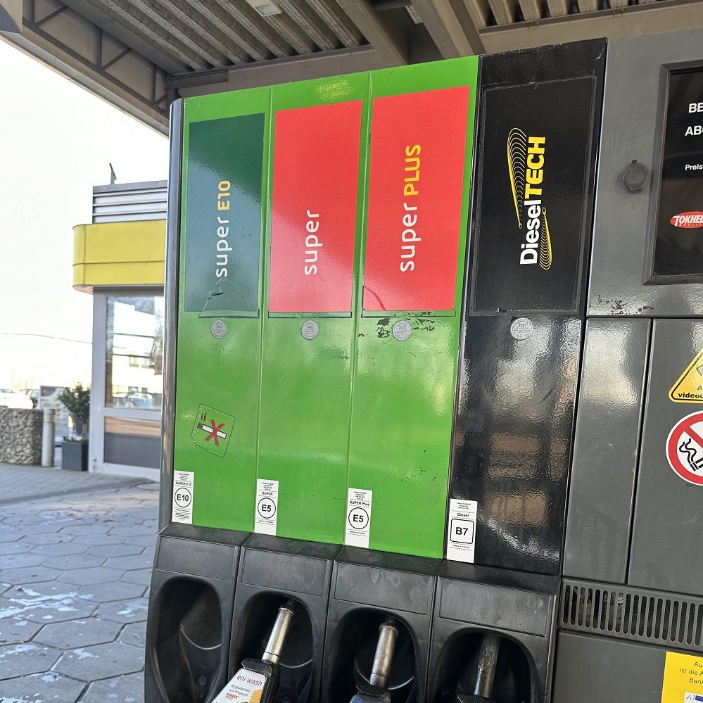 unleaded petrol