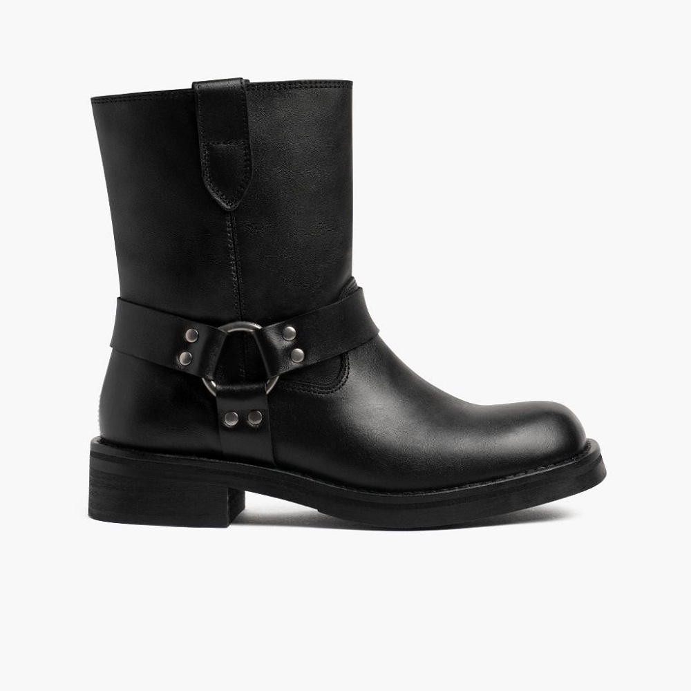 Womens Motorcycle Boots: Fashion-Forward and Built to Last