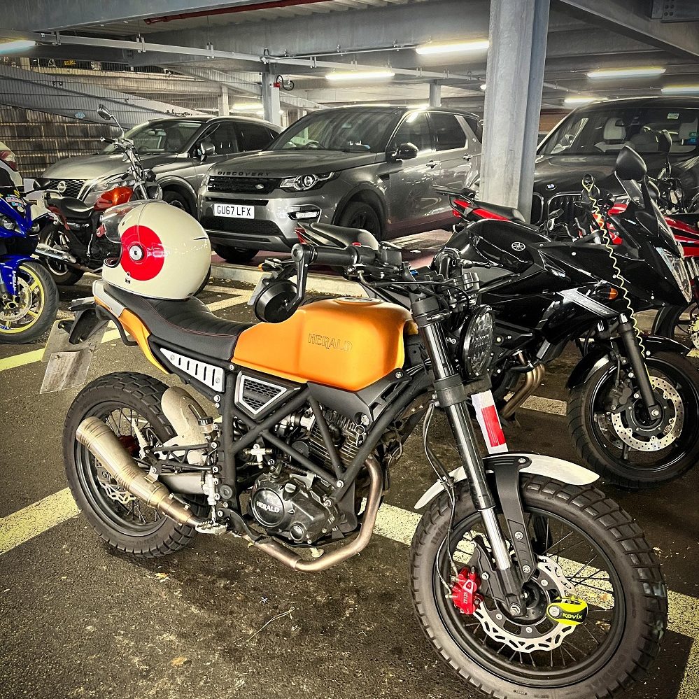 commuter motorcycle
