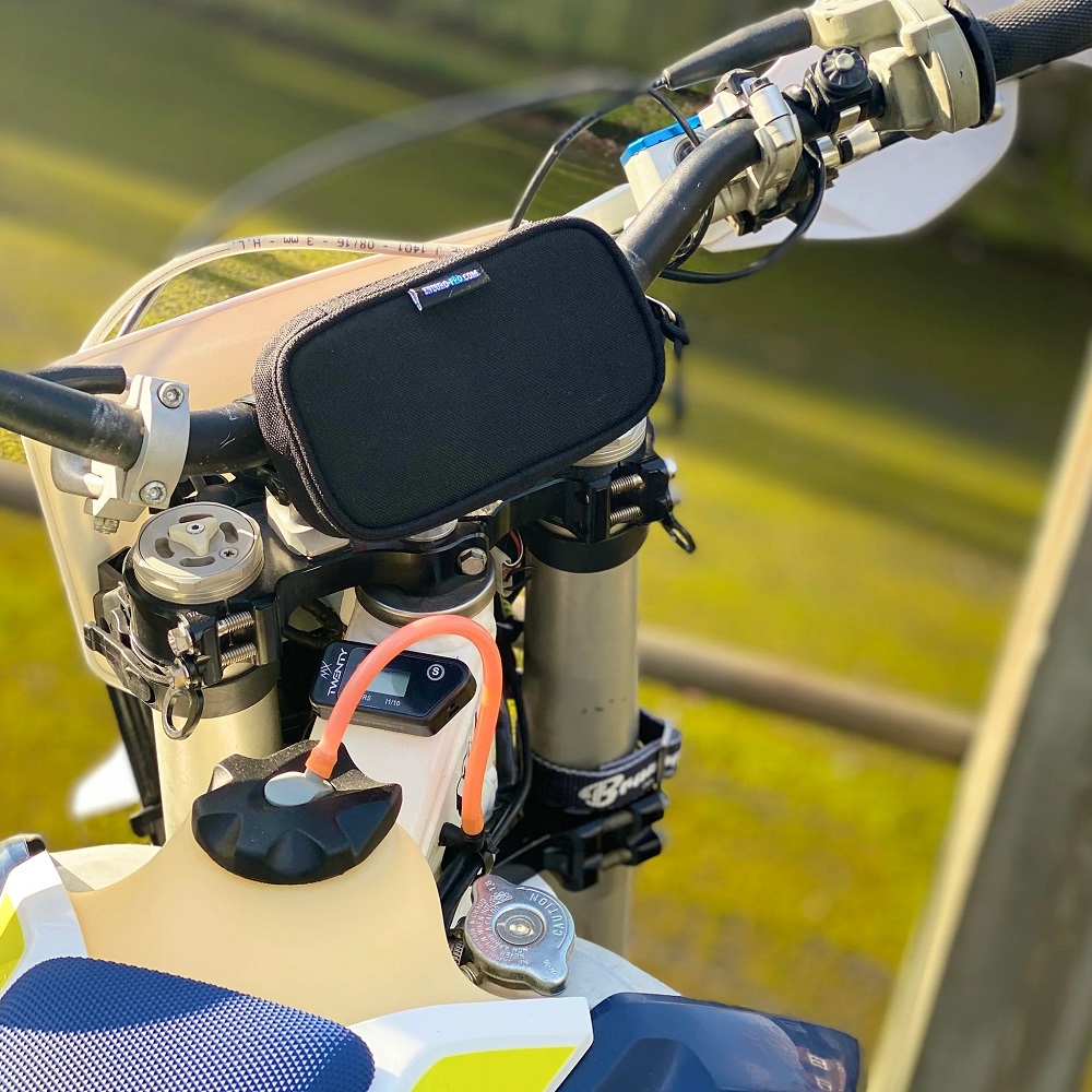 motorcycle handlebar bag