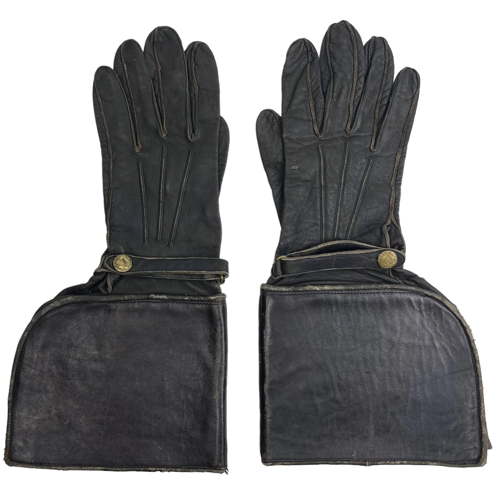 gauntlet motorcycle gloves