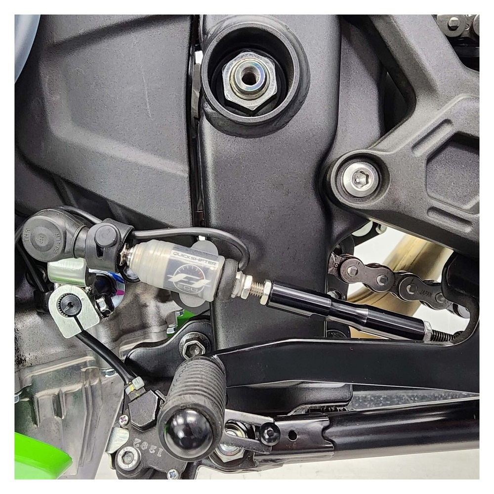 Motorcycle Quick Shifter: How It Works and Why You Need One
