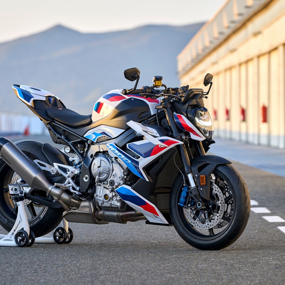 Fastest BMW Motorcycle: Choosing the Right Ride for Thrill Seeker
