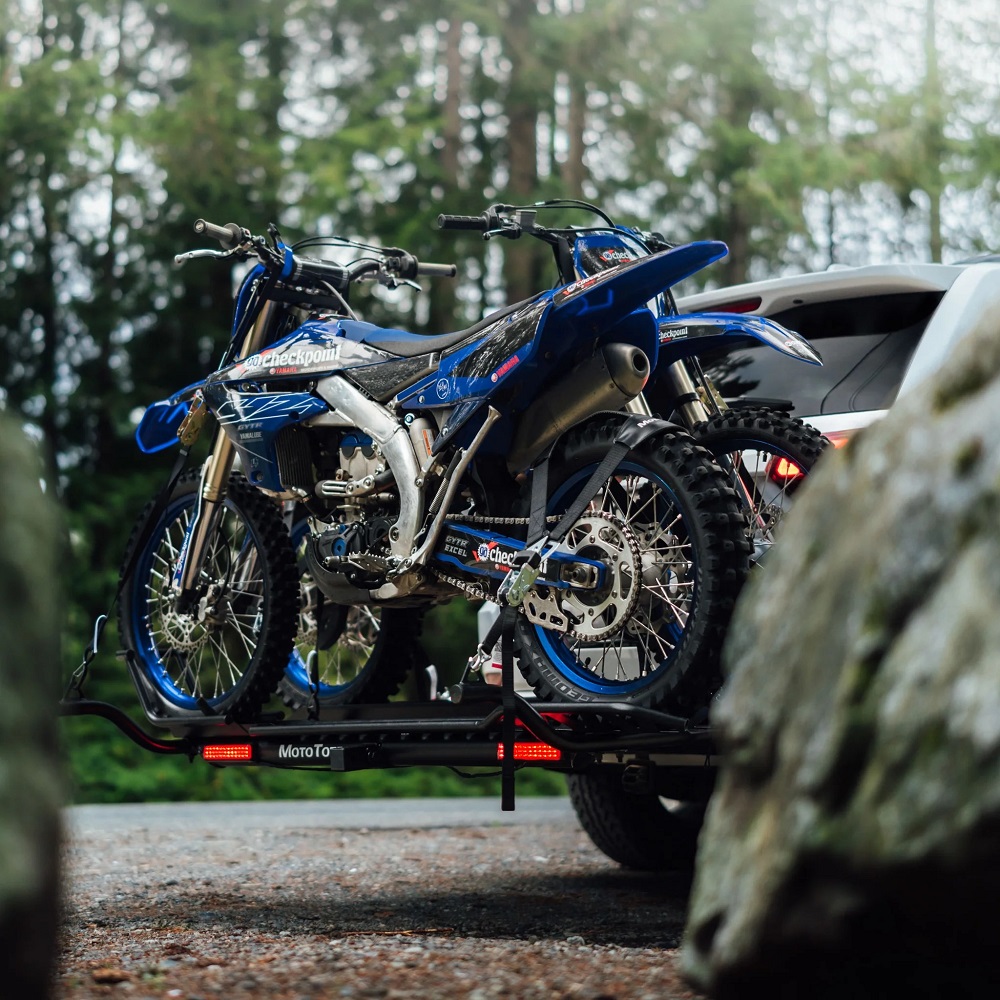 dual motorcycle hitch carrier