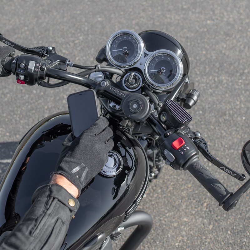 quad lock motorcycle