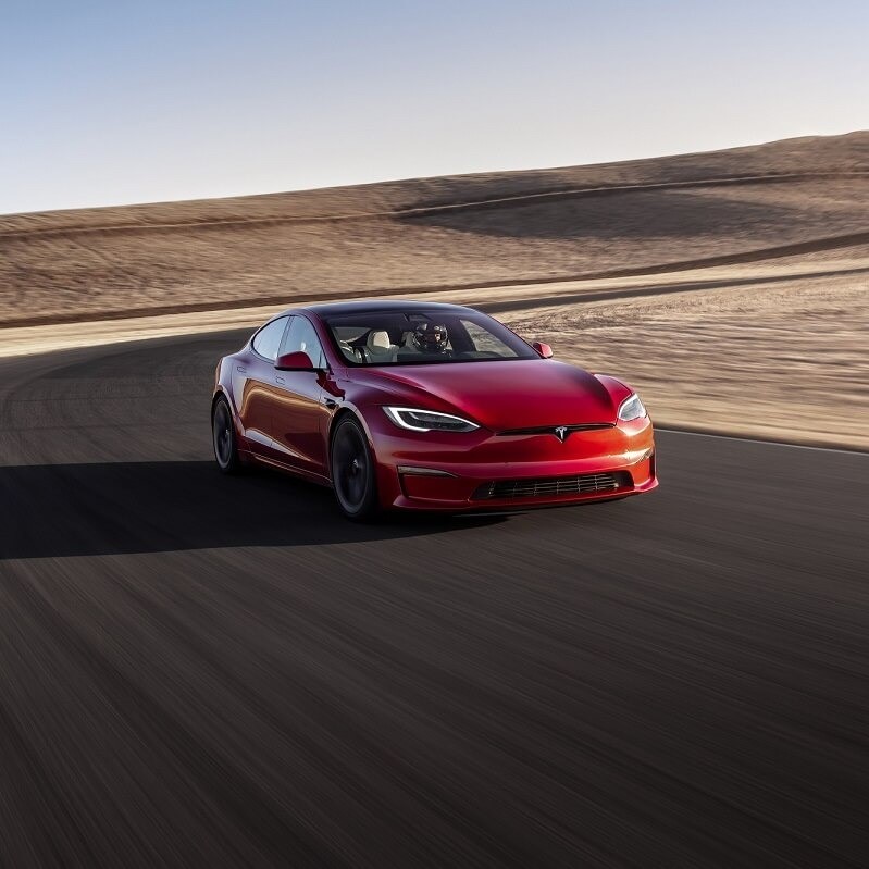 how many miles can a tesla last