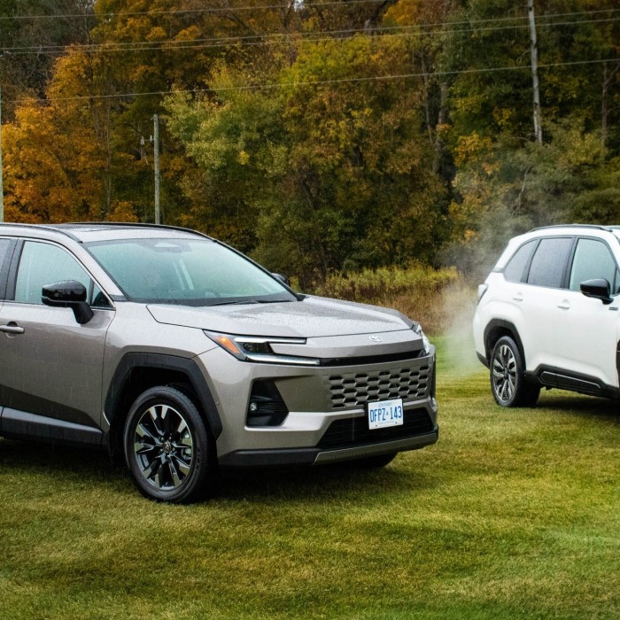 subaru forester vs rav4