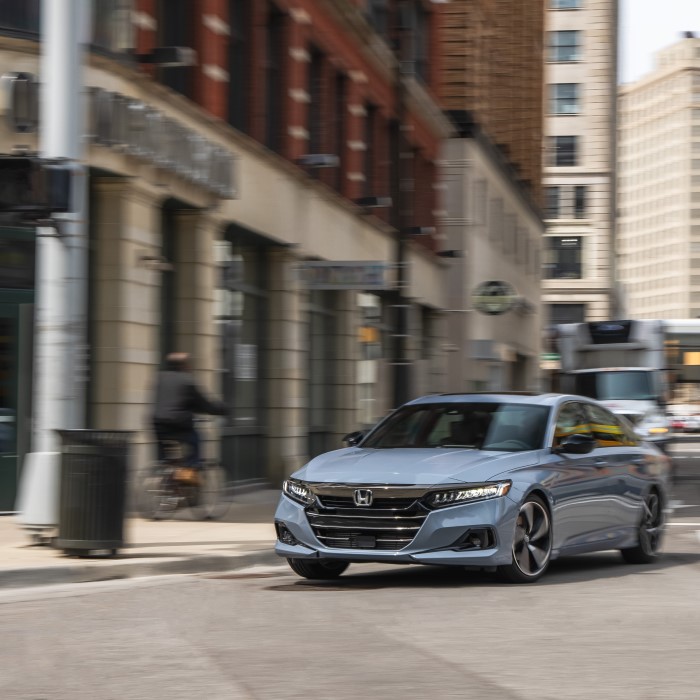 User Experiences: Driving the 2026 2.0 Honda Accord