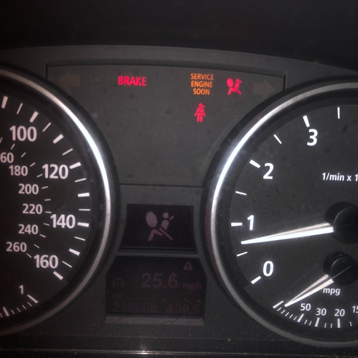service engine soon light meaning