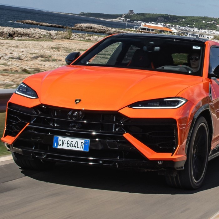 lamborghini urus price