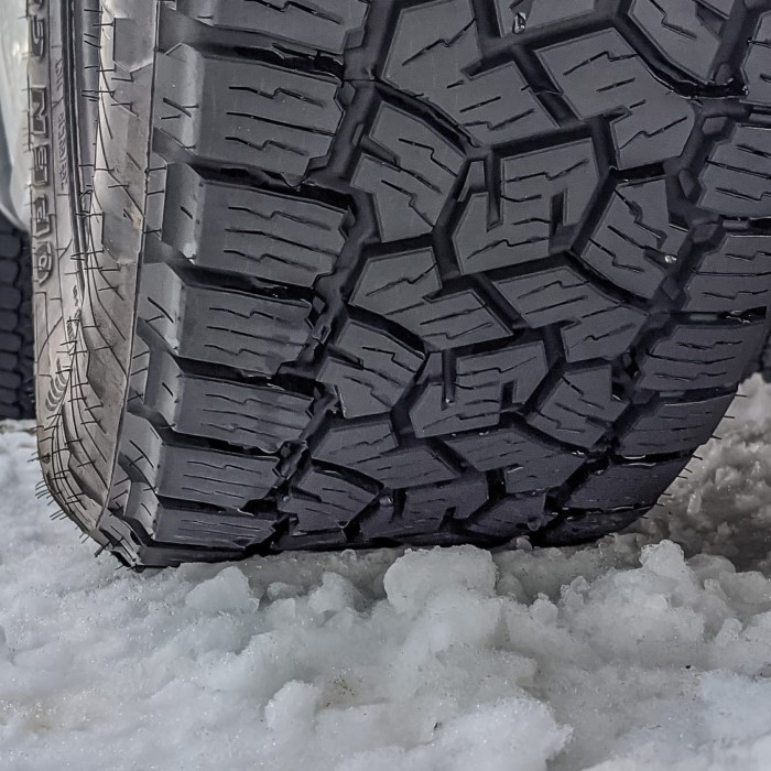 toyo open country a/t iii tire