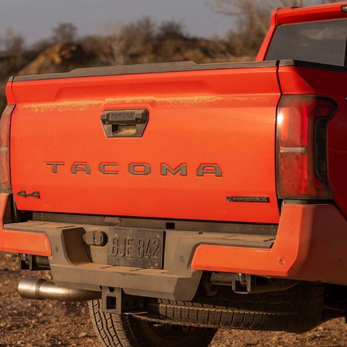 toyota tacoma hybrid mpg