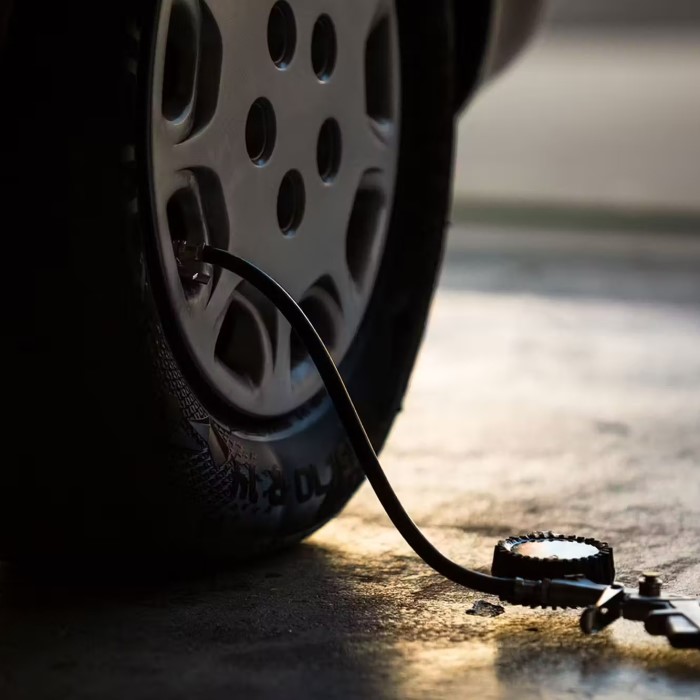 What PSI Should My Tires Be At? Signs Need to Check Pressure