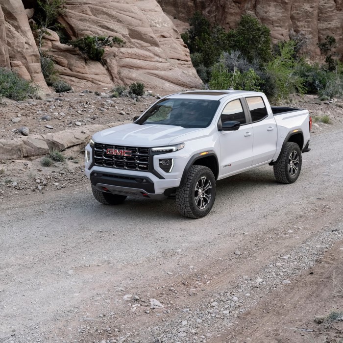 gmc canyon vs chevy colorado