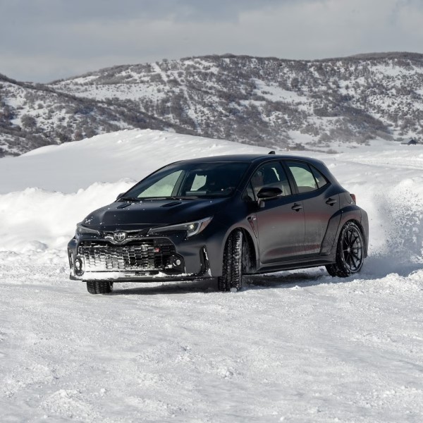 4 wheel drive vs awd