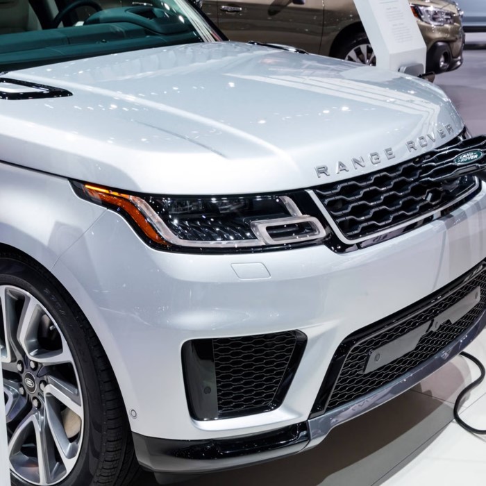 range rover sport phev