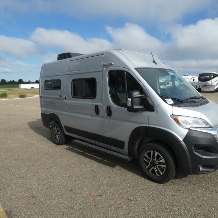 winnebago solis pocket