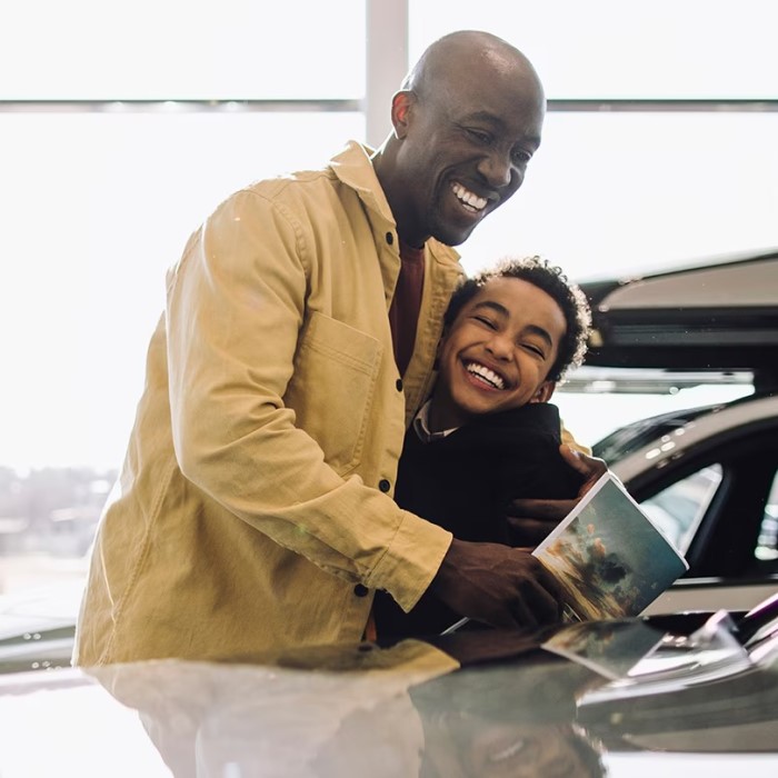 How Does APR Work on a Car Loan? Tips for Better Financing