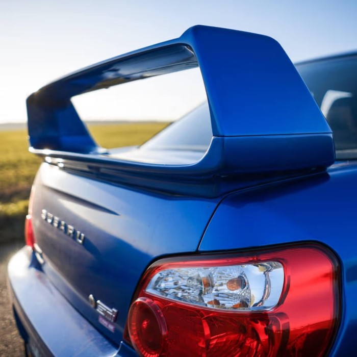 spoiler on car