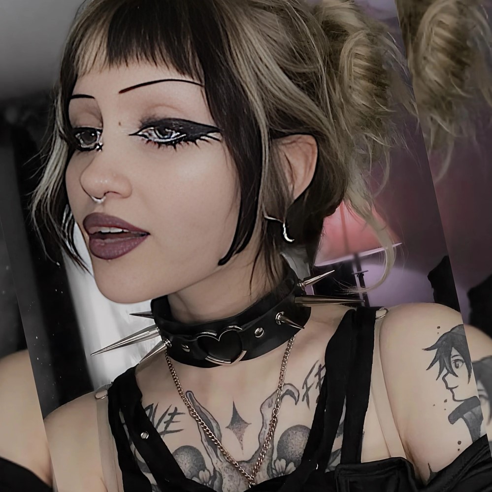 Choker Goth: Top Materials from Lace to Spiked Metal in 2026
