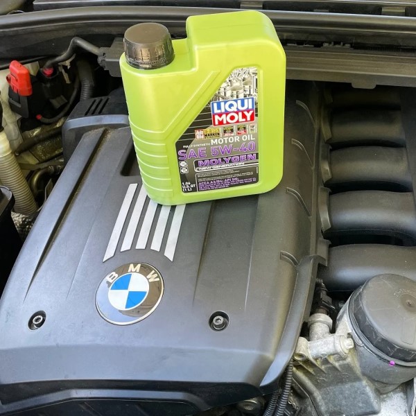 bmw 328i oil type