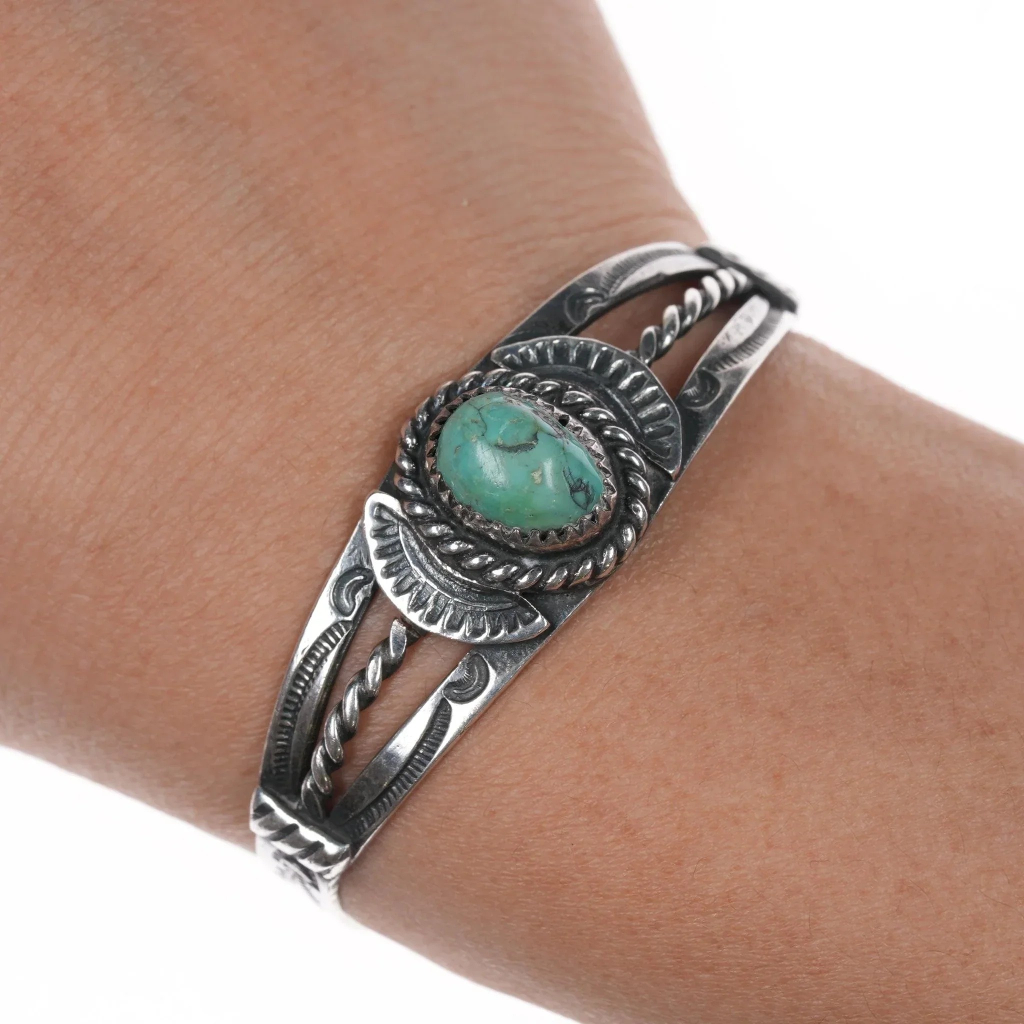 bracelets for small wrists