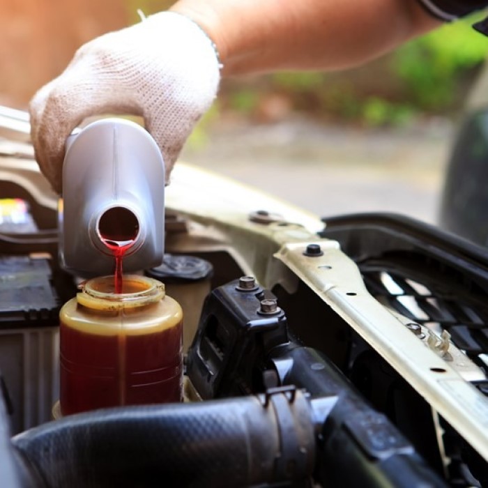 where does power steering fluid go