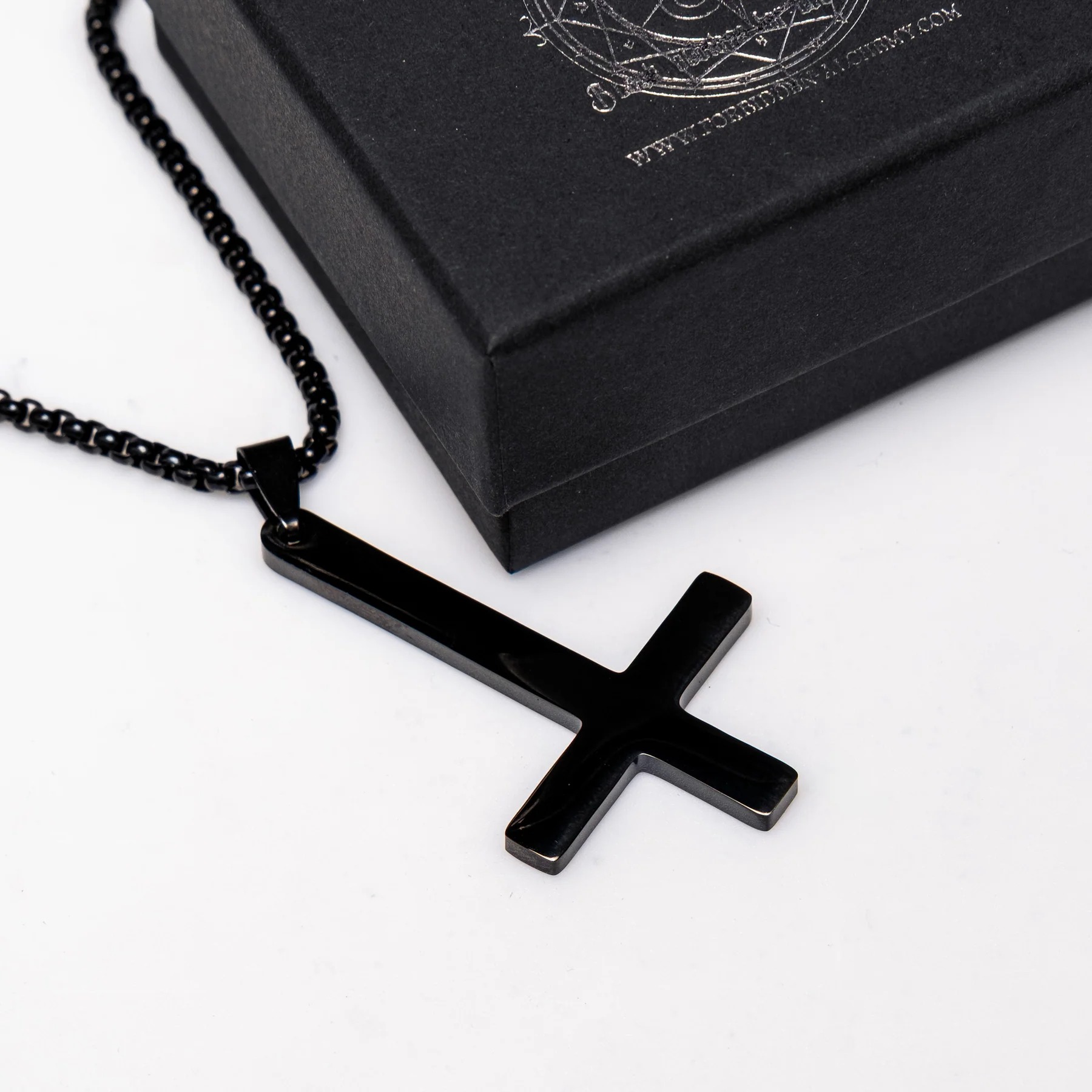 upside down cross chain