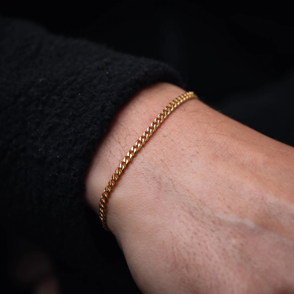 Mens Bracelets Gold: Choose Solid 14K vs. Plated for Longevity