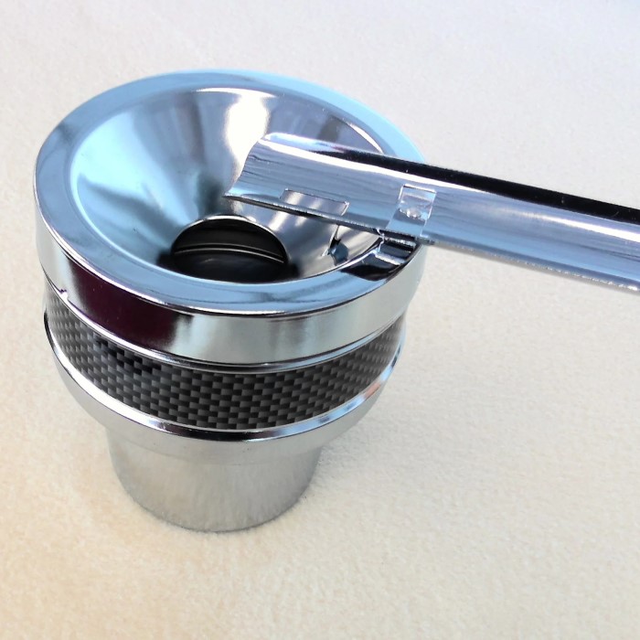 car ashtray