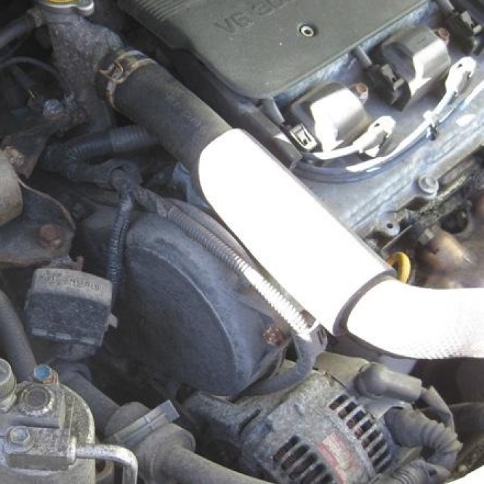 where does power steering fluid go
